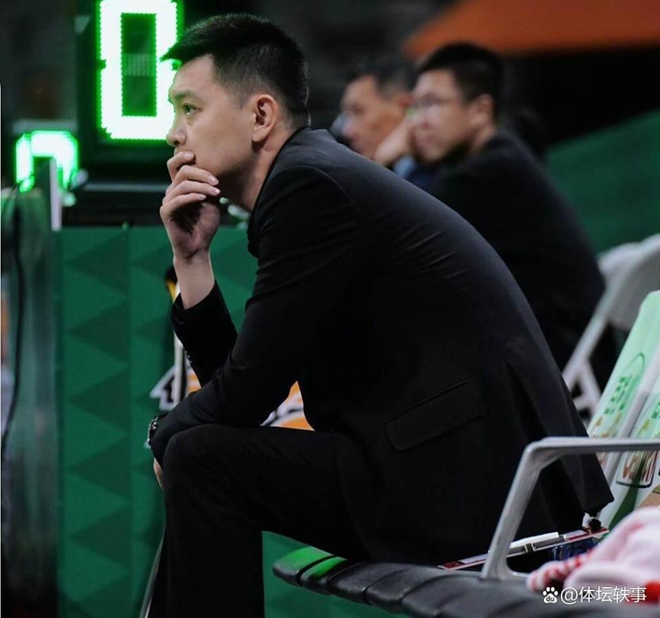 而最赚的还, 他付, 宁男篮就曝 而最赚的还, 他付, 宁男篮就曝