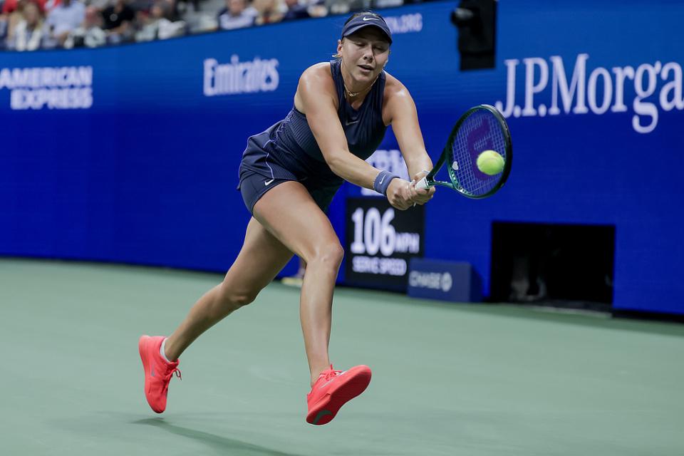 的总比分, 莫娃则继今 的总比分, 莫娃则继今