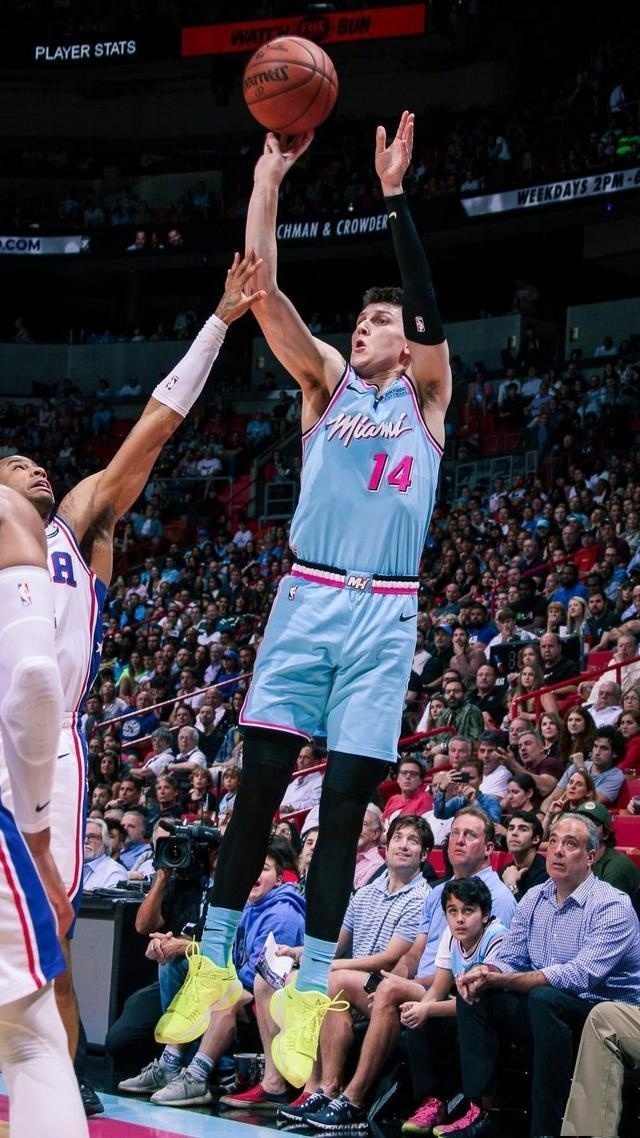 希罗的三分, 送走了为球 希罗的三分, 送走了为球