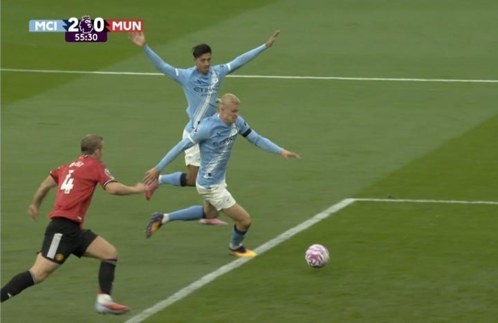 因德尔挑射, 禁区晃过出