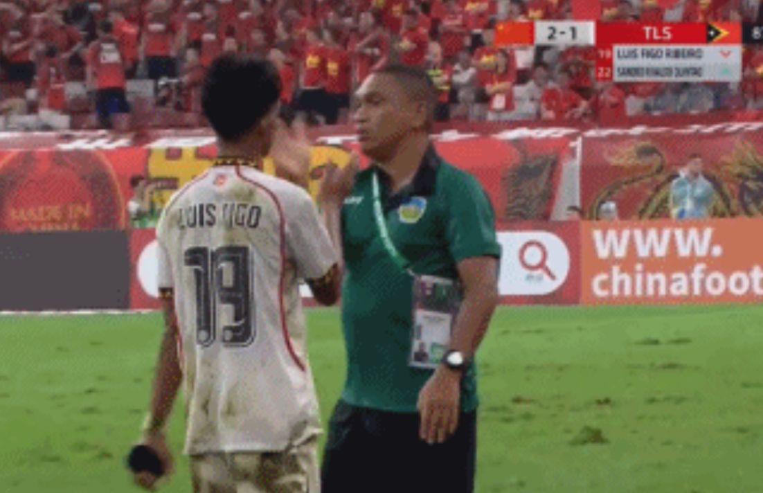 万人来到球 万人来到球