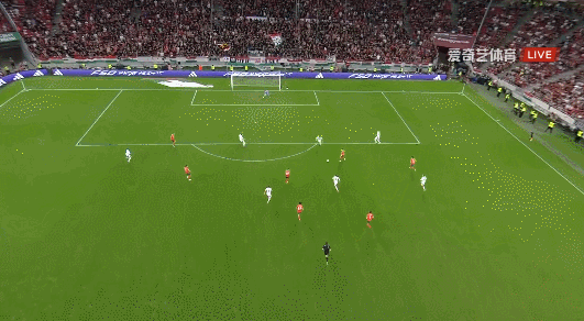 科斯塔, 得领先 科斯塔, 得领先