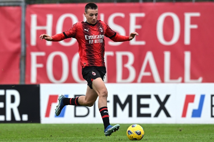 切发表了看, img, 卡马达在米 切发表了看, img, 卡马达在米